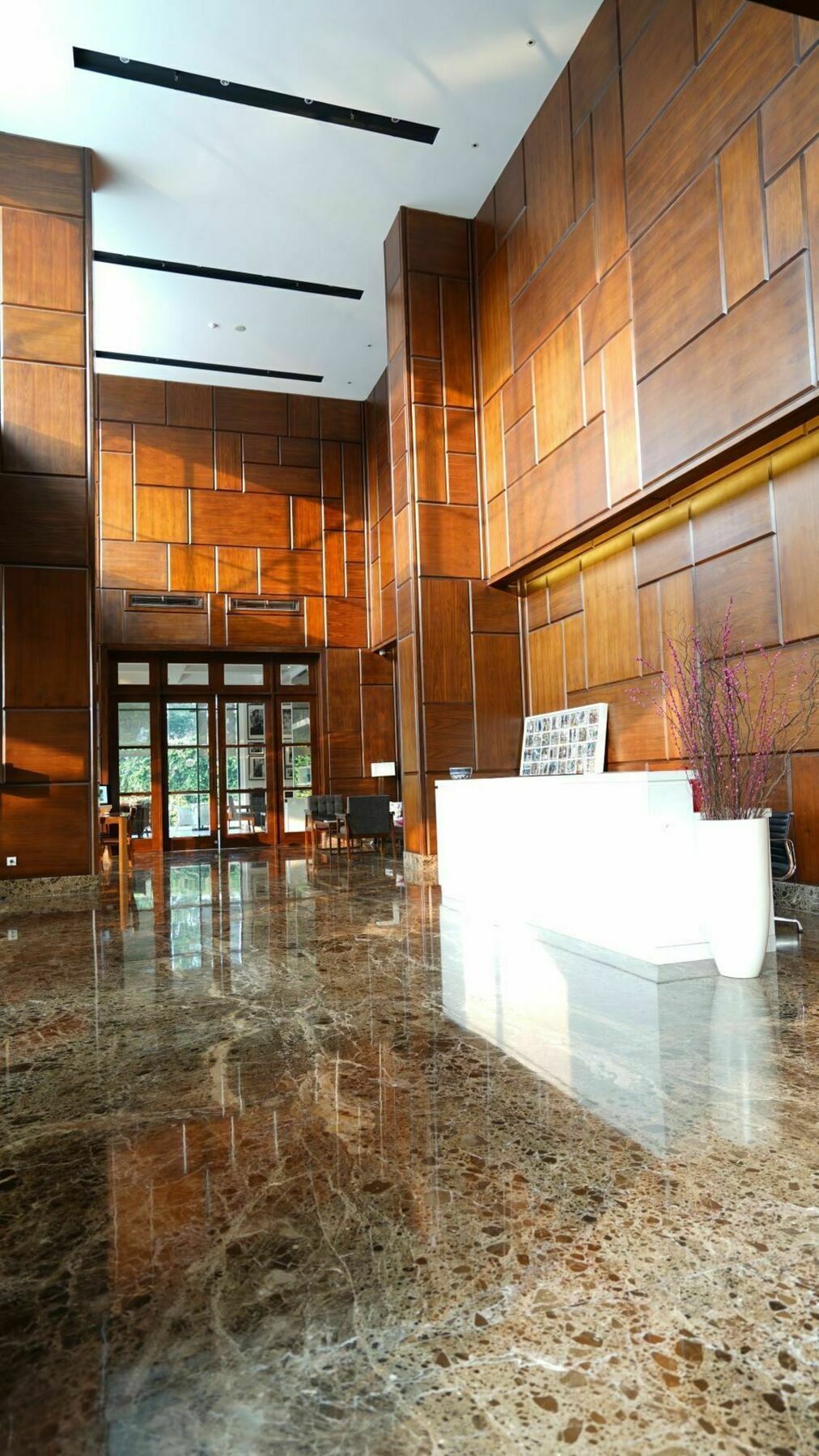Veranda Serviced Residence Puri Jakarta Eksteriør billede